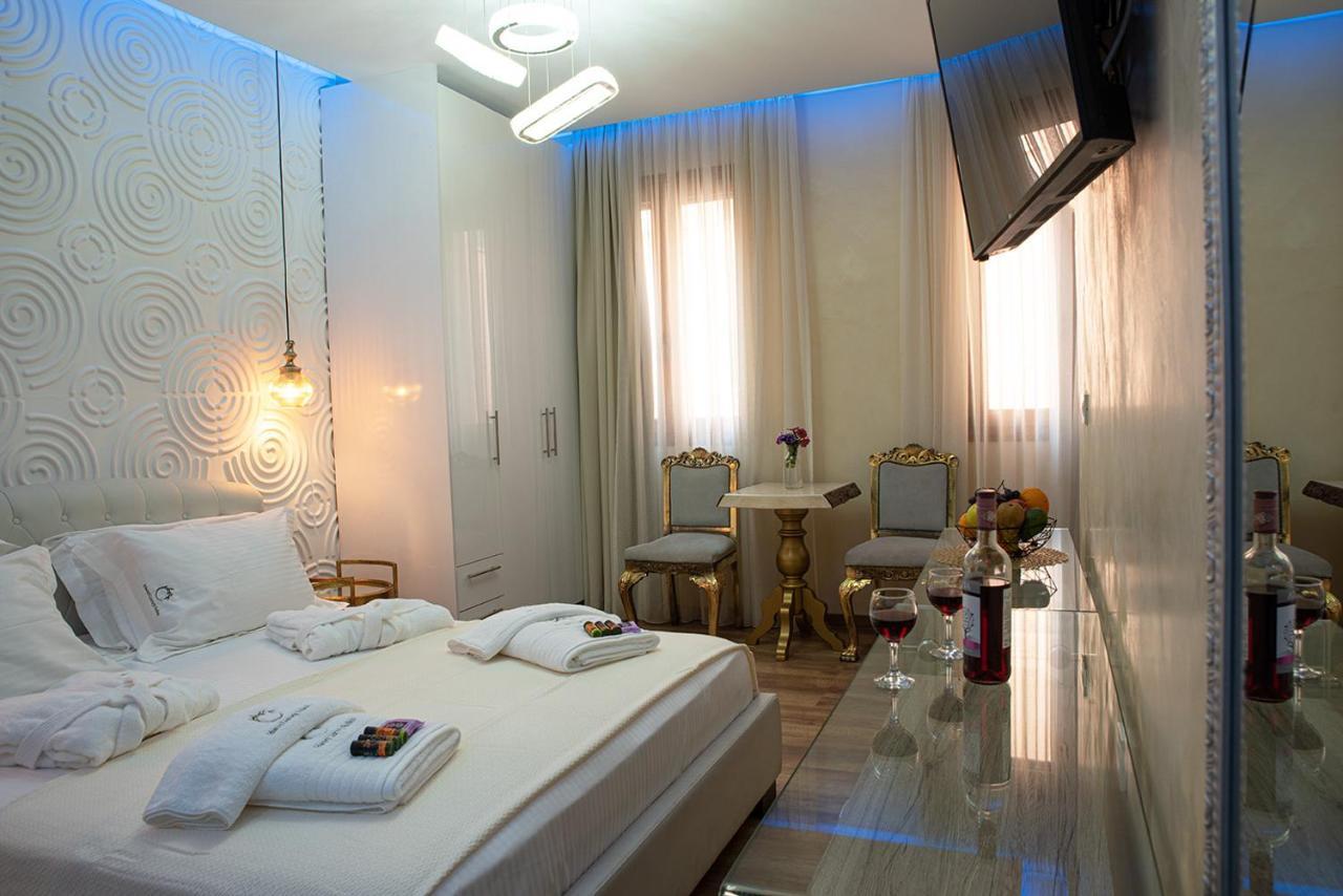 Edward Luxury Suites 하니아 외부 사진