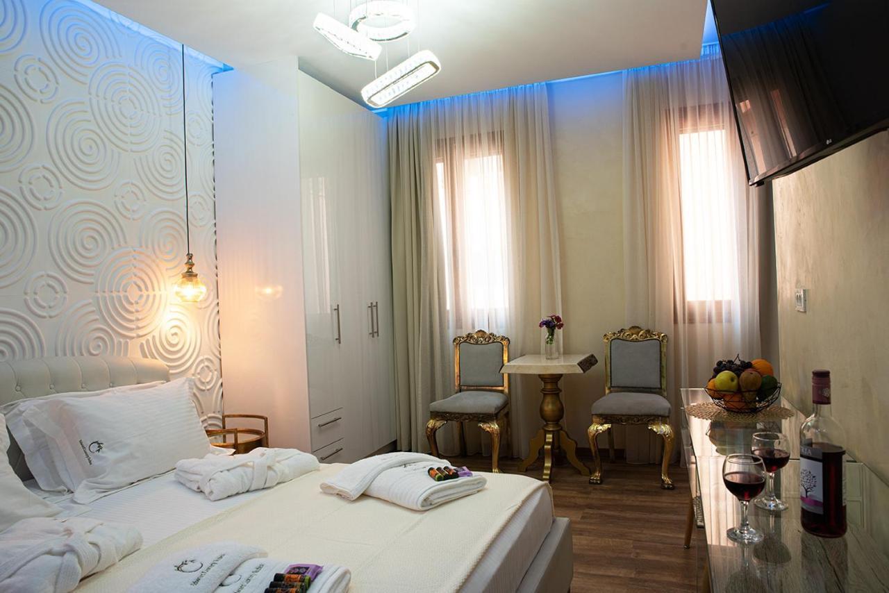Edward Luxury Suites 하니아 외부 사진